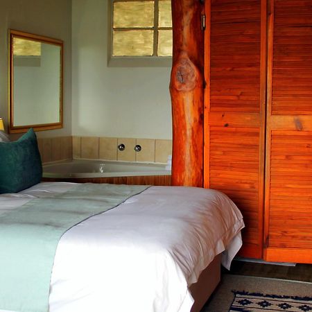 Hartbeespoortdam Lodge ภายนอก รูปภาพ