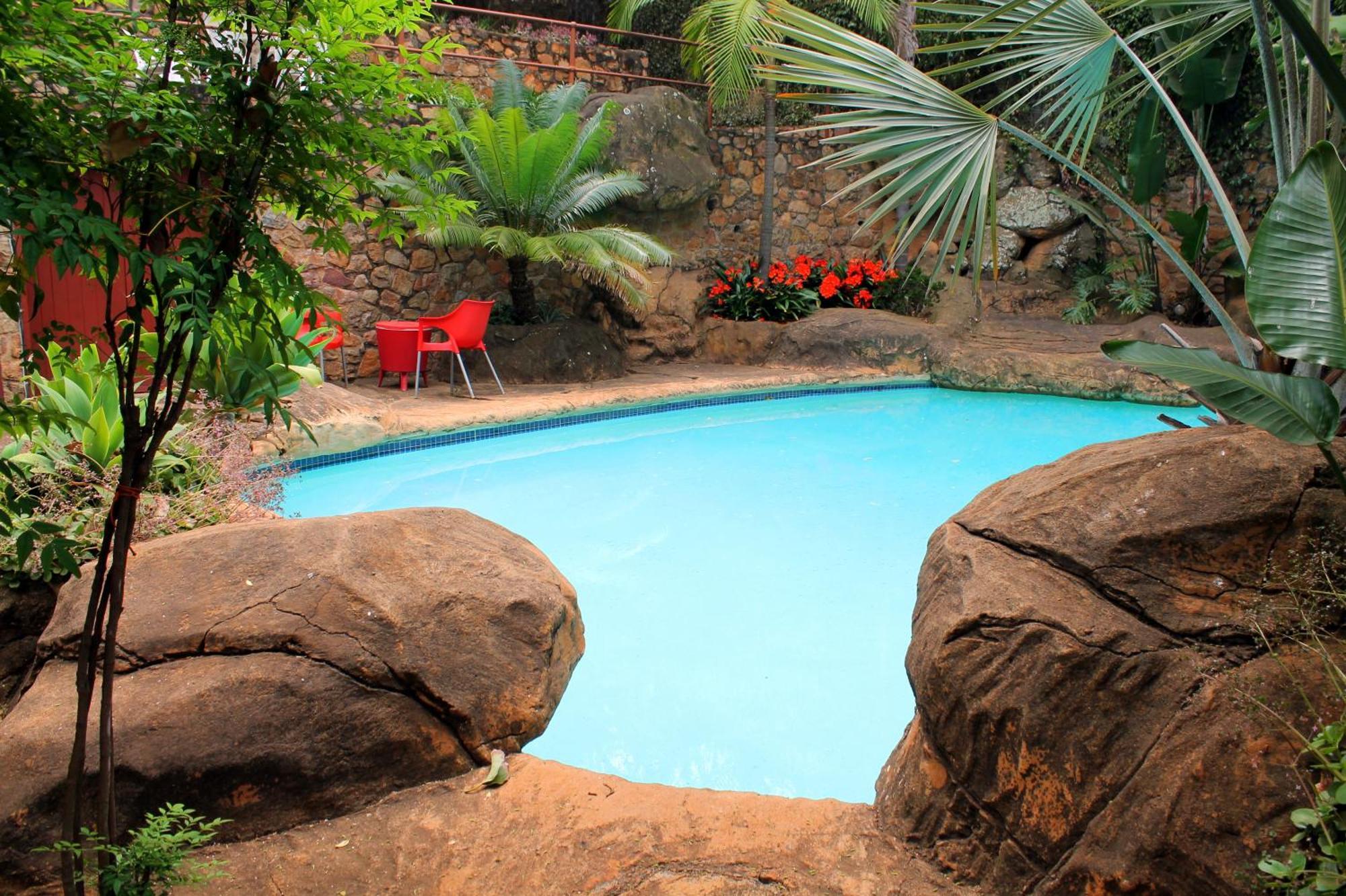 Hartbeespoortdam Lodge ภายนอก รูปภาพ